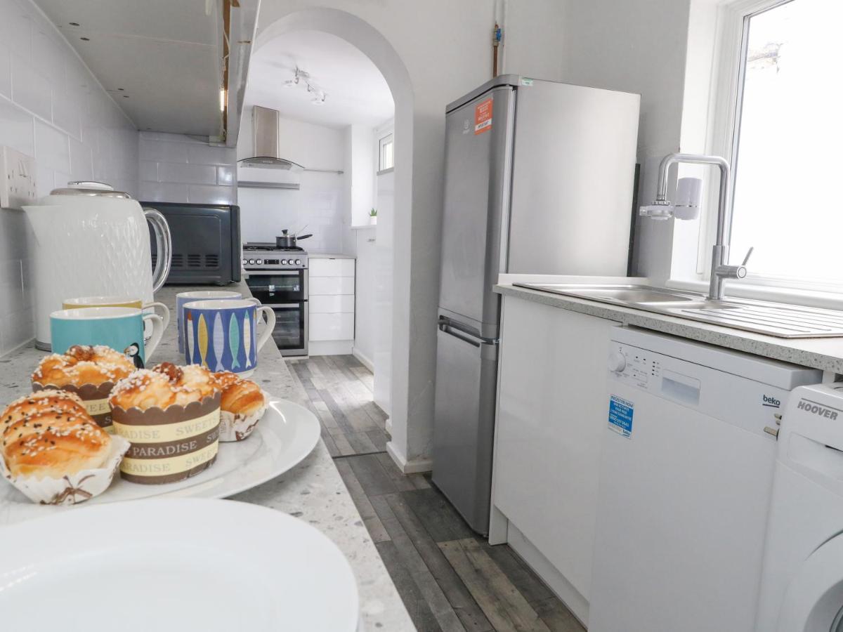 Day Cottage Weymouth Bagian luar foto