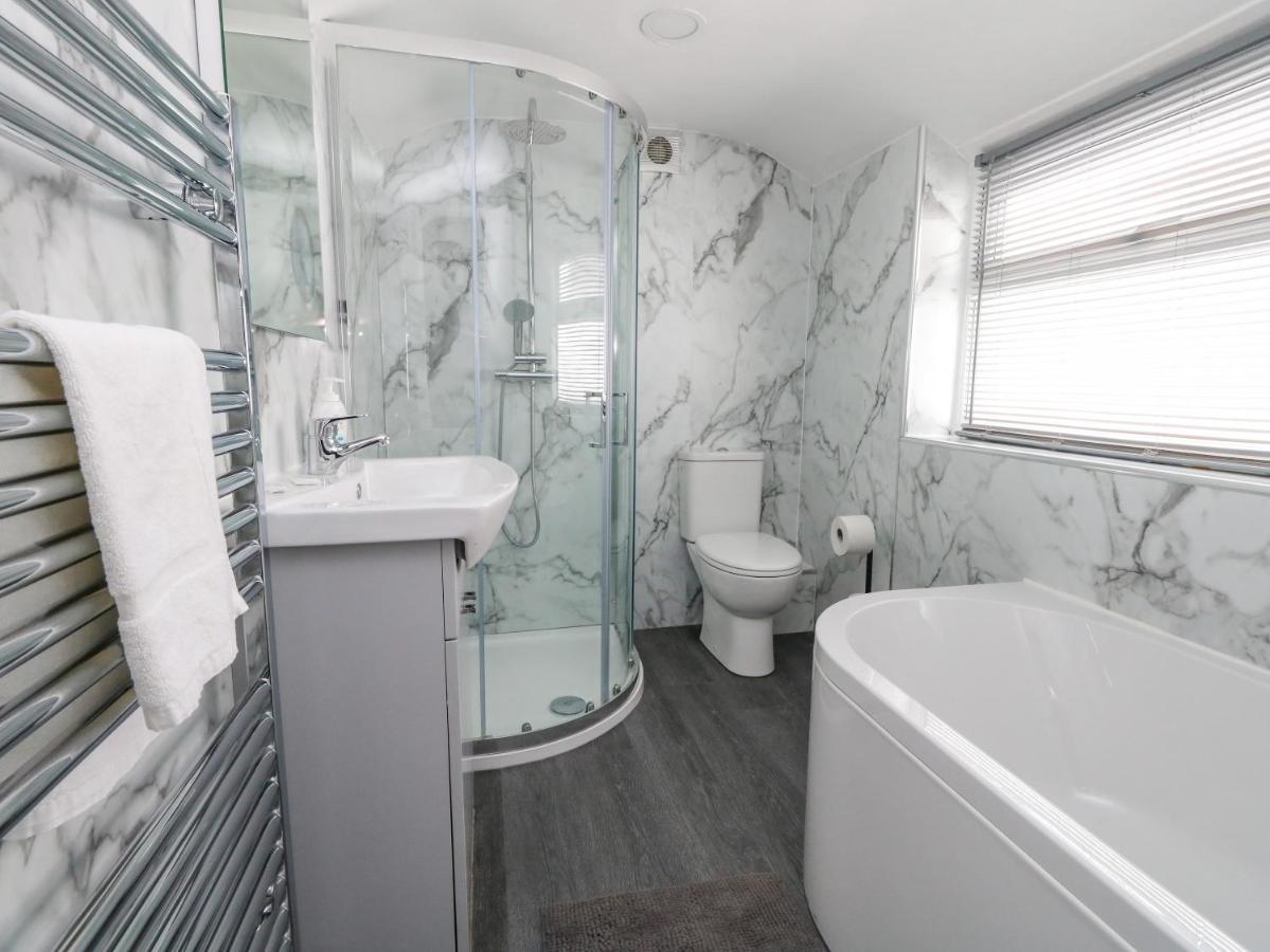 Day Cottage Weymouth Bagian luar foto