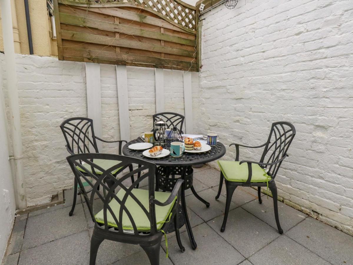Day Cottage Weymouth Bagian luar foto