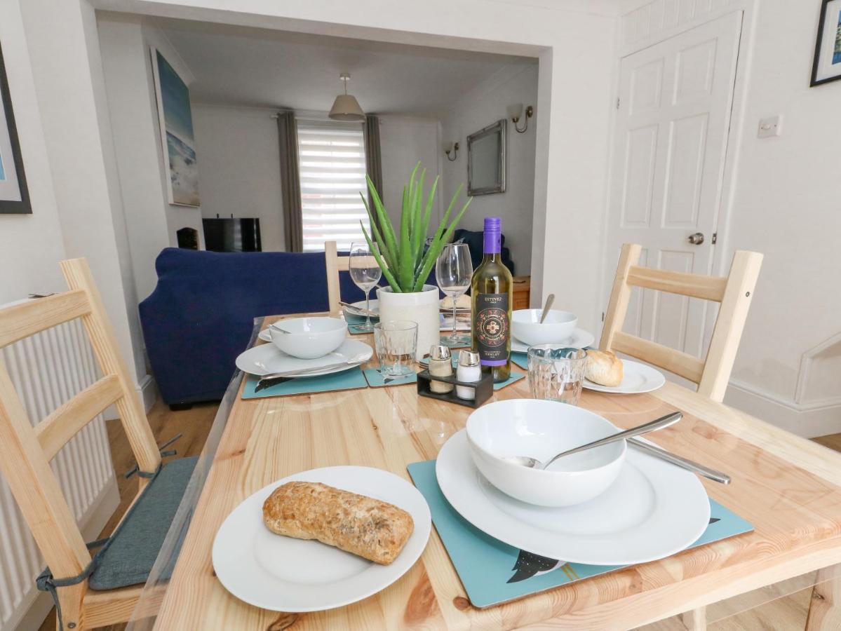 Day Cottage Weymouth Bagian luar foto